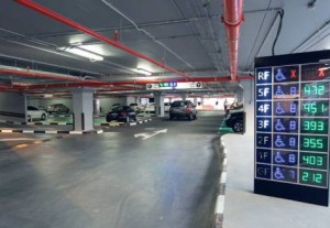 The Nakheel Harbour and Tower Metro Station is a convenient location for motorist to park their cars as they continue their journey on the Metro.Image Credit: Atiq-ur-rehman/Gulf News