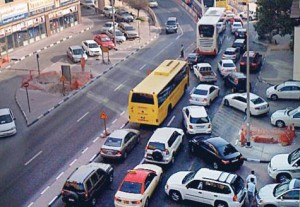     *  An unnecessarily long wait at a traffic signal in Bur Dubai may be costing lives, according to Gulf News reader Syam Manohar. He said: "I have seen ambulances getting stuck... for as long as 10 minutes."     * Image Credit: Syam Manohar/Gulf News Reader