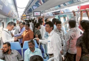     * The number of Metro commuters was even higher on Friday with some 101,533 passengers using the system compared to around 80,000 on normal Fridays. The extended hours attract more commuters as the system becomes a popular choice for many Dubai commuters.     * Image Credit: VIRENDRA SAKLANI/Gulf News