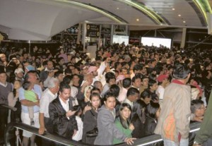     *  The crowds became unmanageable when authorities closed the entry gates to the Burj Khalifa station.     * Image Credit: Michelle Sutton/Xpress