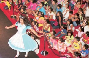     Image Credit: Arshad Ali/Gulf News     An artist performs a dance show at the Burjuman Shopping Centre as part of Dubai Summer Surprises.