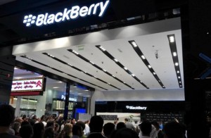 Pictured: Blackberry P9982 release in Dubai Mall (Photocredit: tbreak)