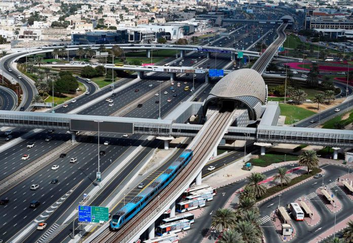 Dubai Metro operating hours extended to meet New Year demand