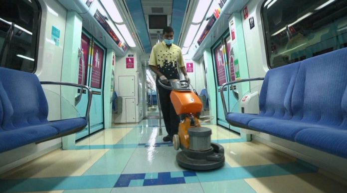 During working hours, trains are cleaned every time the train completes a full journey from Al Rashidiya Station to the UAE Exchange Metro Station, where a specialised team performs cleaning and sanitisation procedures before the return trip. Image Credit: RTA